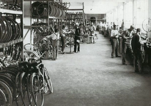 Велосипедний завод Opel 1927 рік